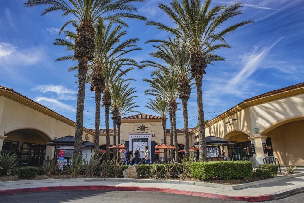 The Top Outlet Shopping Malls Near Los Angeles