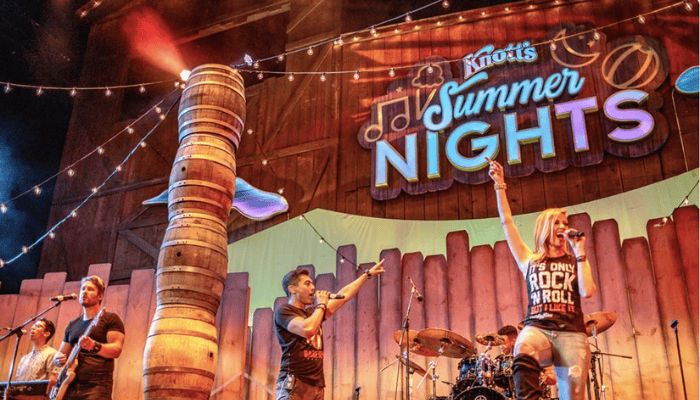 Knotts-Summer-Nights