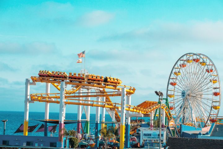 SANTA MONICA PIER